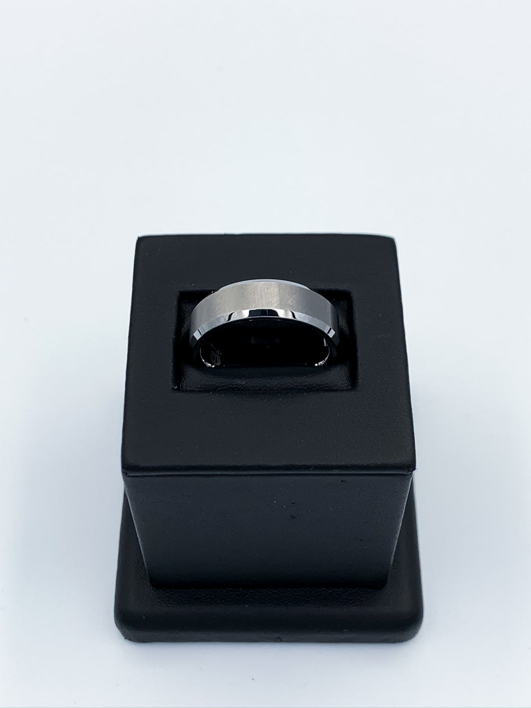 Brush & Beveled Tungsten Ring